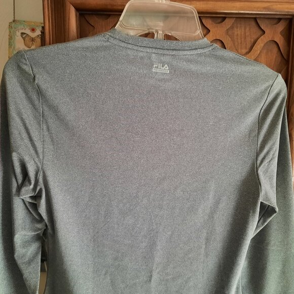 FILA SPORT® Basic Workout Long Sleeve Tee -  Gray Heather, Size S, NWOT! - Picture 10 of 16